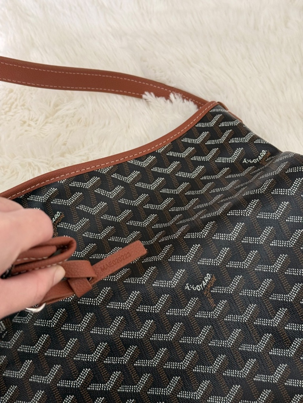 Boheme Hobo PM Bag - Brown Strap Luxury - Picture 6 of 16
